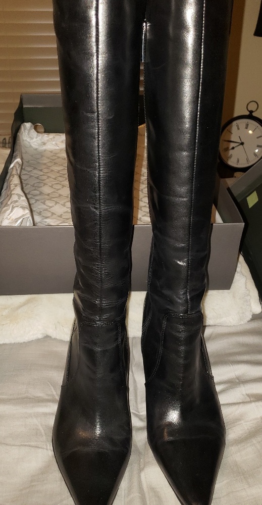 Beautiful Kenneth Cole Leather Heeled Boots 7.5 M